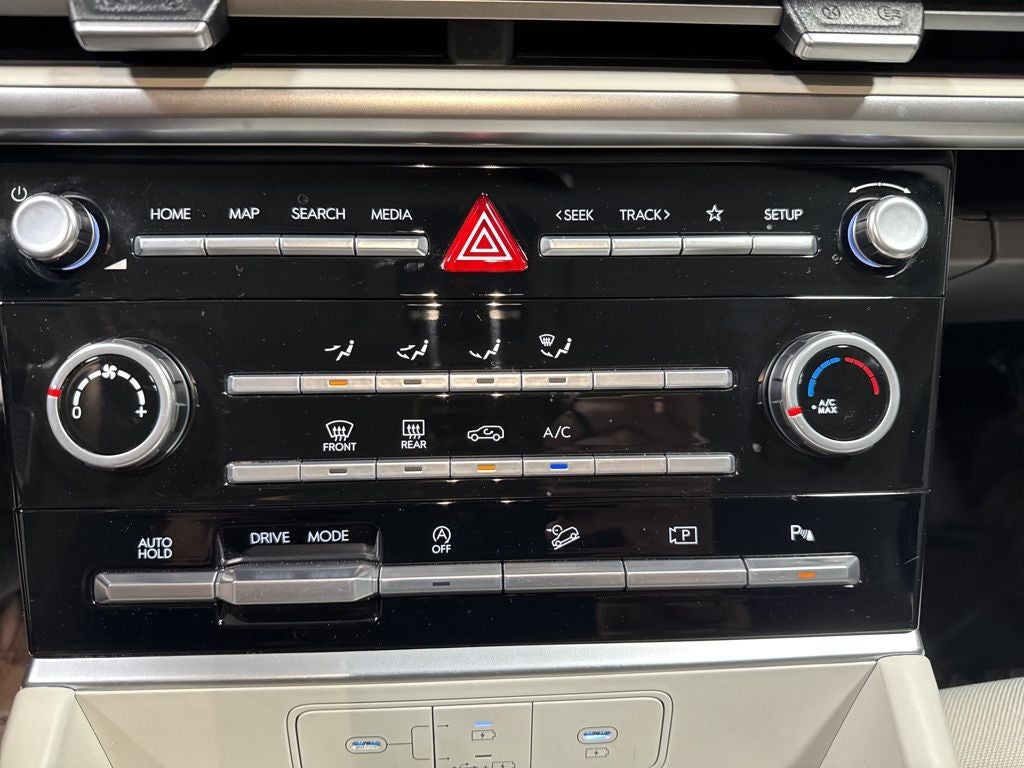 2025 Hyundai Santa Fe SE