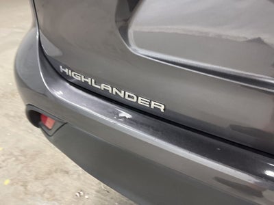 2024 Toyota Highlander LE