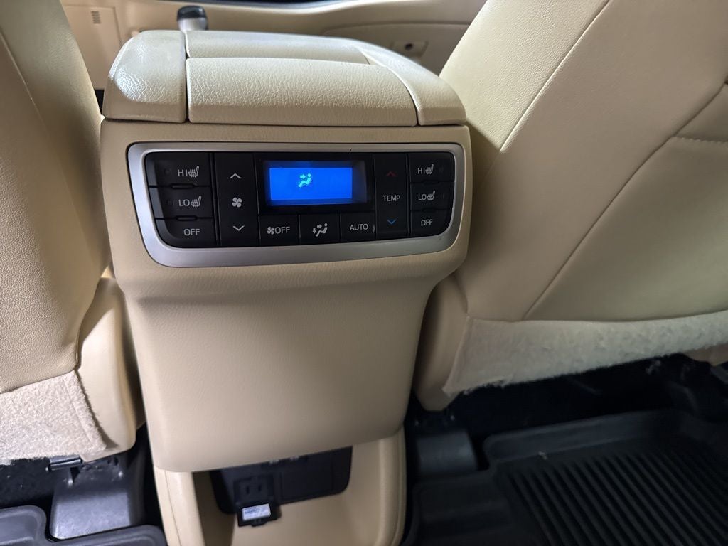 2018 Toyota Highlander Limited Platinum