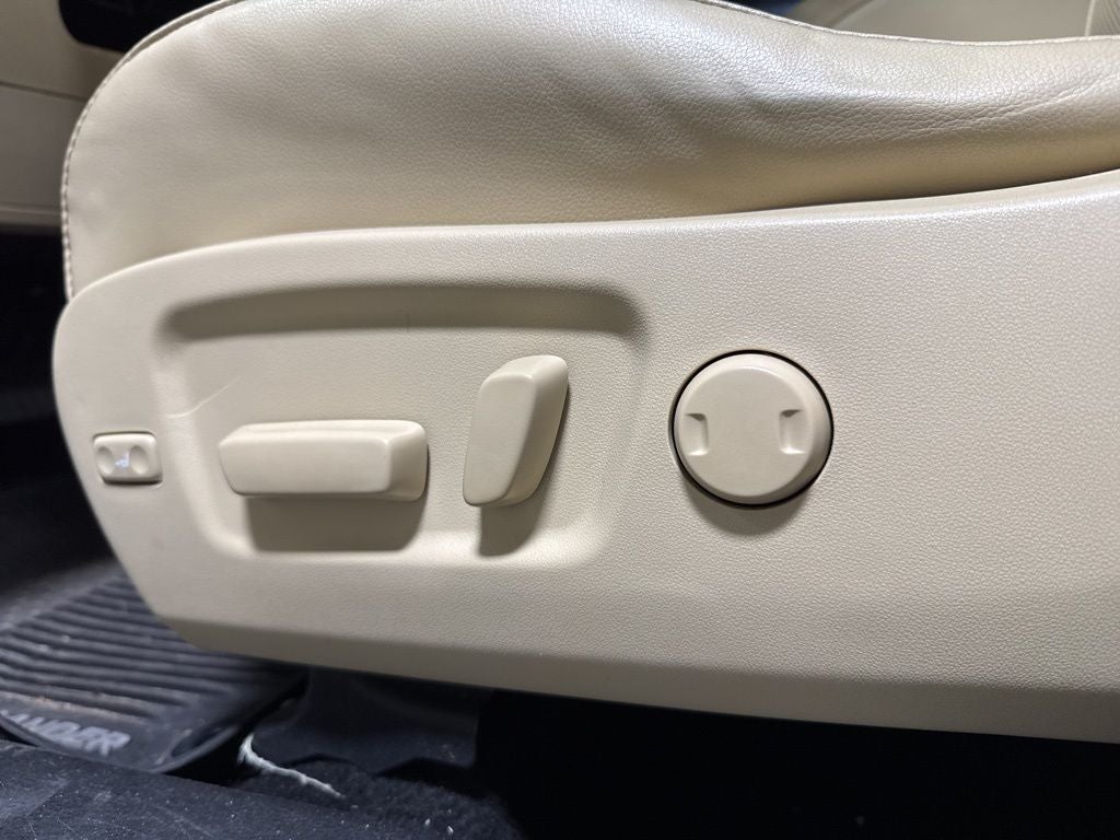 2018 Toyota Highlander Limited Platinum