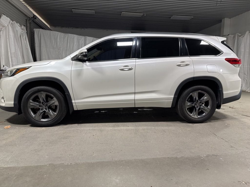 2018 Toyota Highlander Limited Platinum