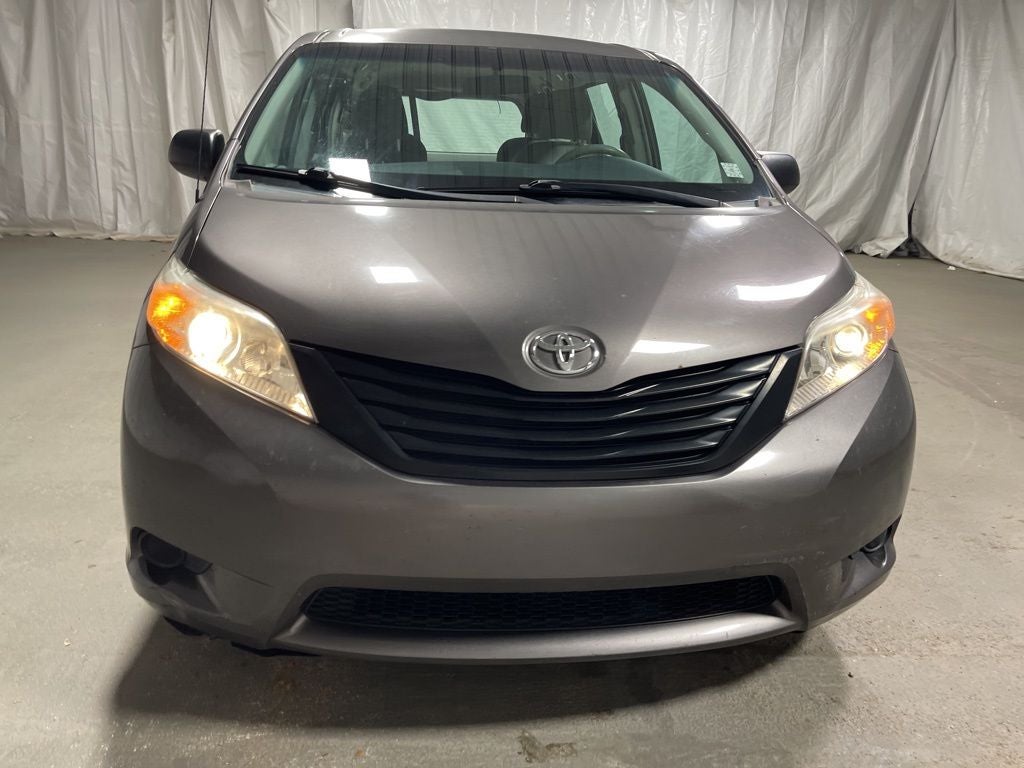 Used 2013 Toyota Sienna L with VIN 5TDZK3DC4DS380342 for sale in Wiggins, MS