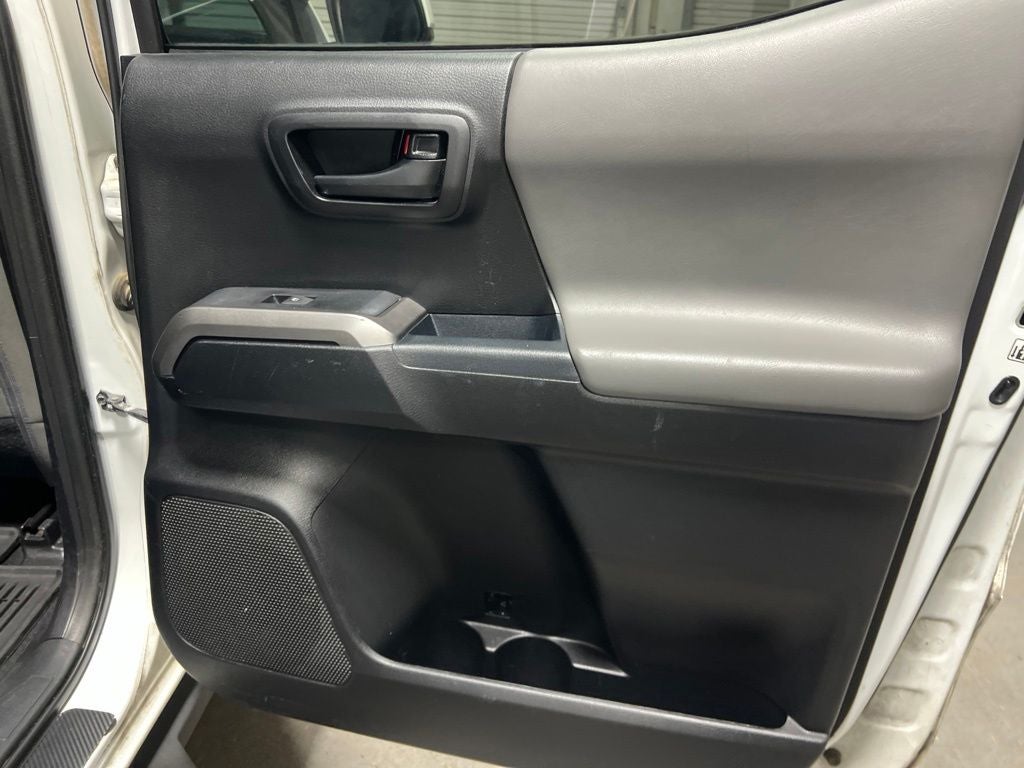 2018 Toyota Tacoma SR5 V6