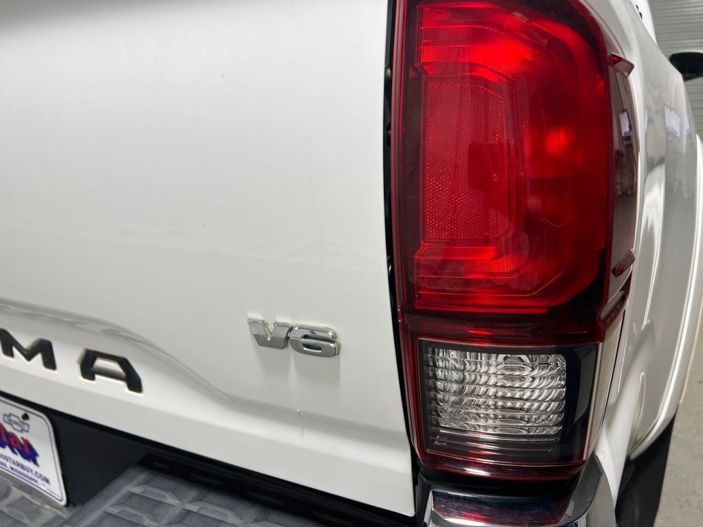 2018 Toyota Tacoma SR5 V6