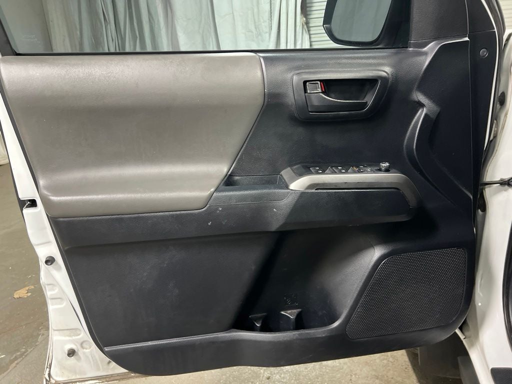 2018 Toyota Tacoma SR5 V6