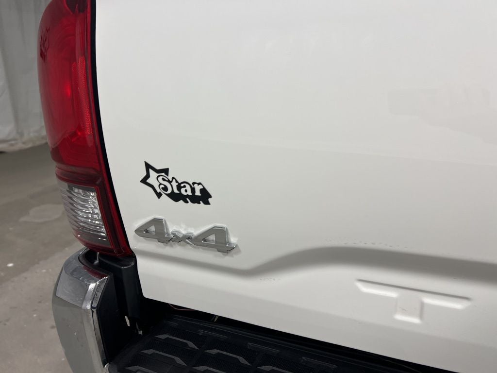 2021 Toyota Tacoma SR5 V6