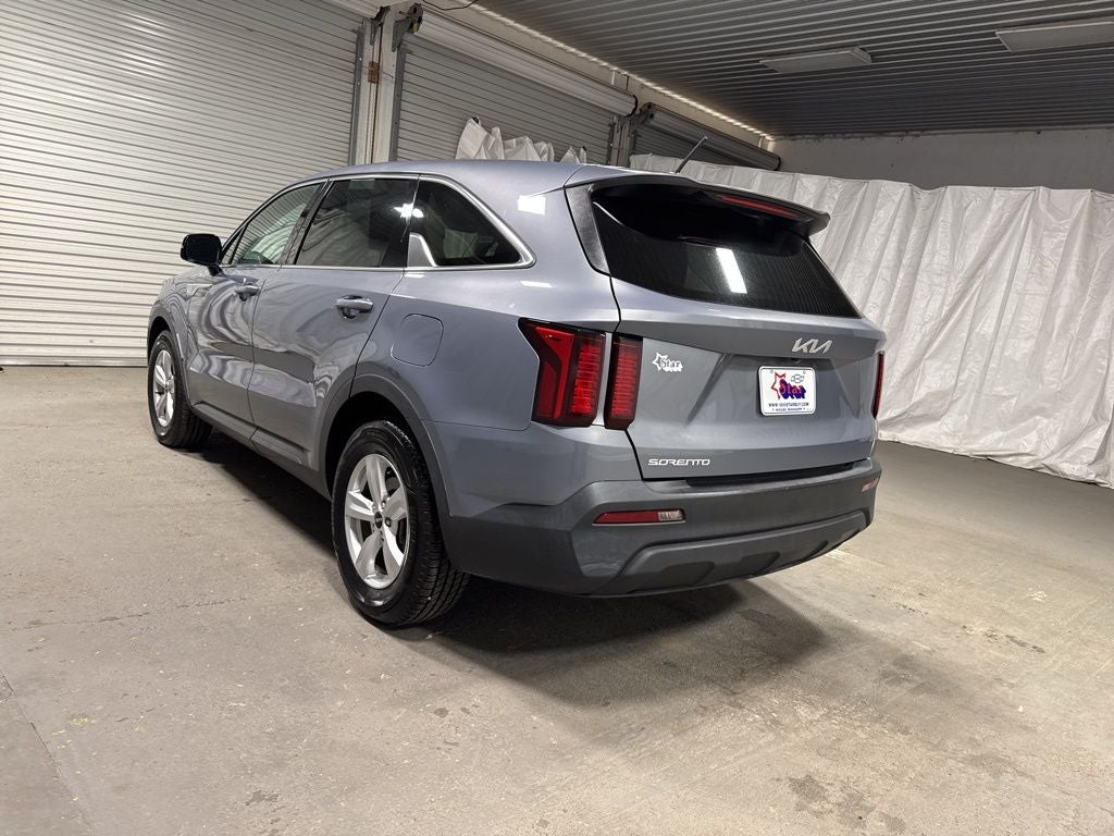 2023 Kia Sorento LX