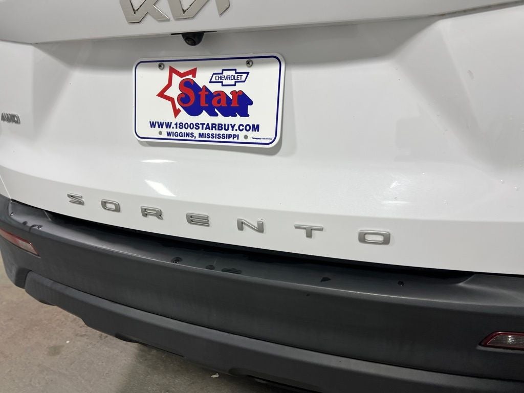 2022 Kia Sorento LX