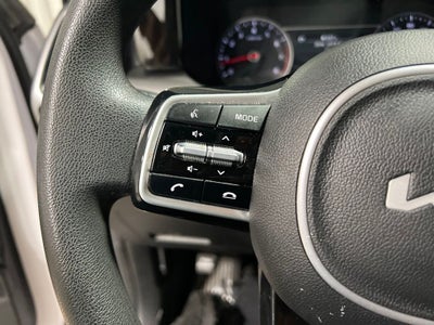 2022 Kia Sorento LX