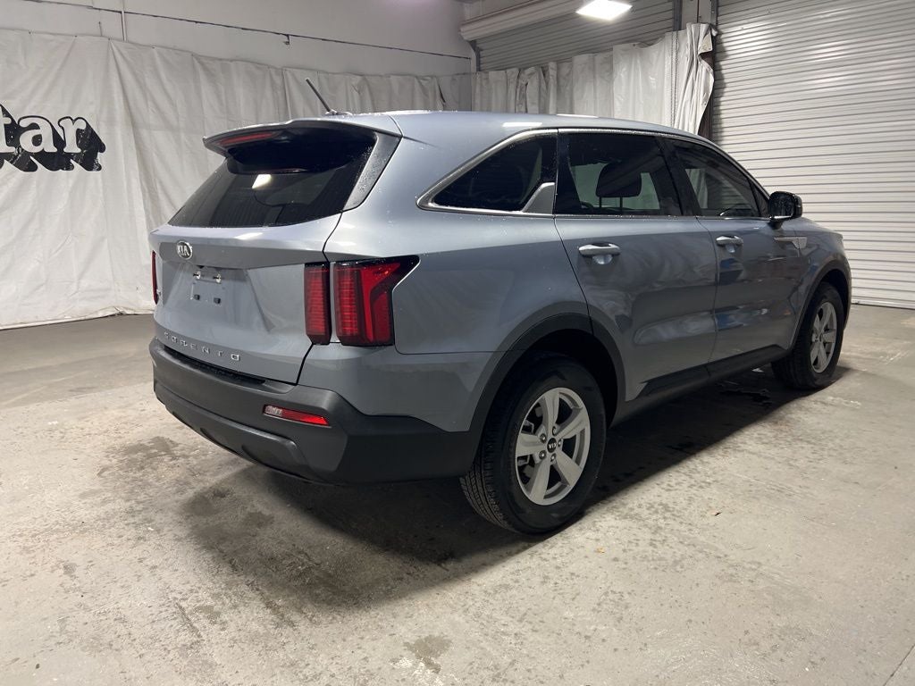 2021 Kia Sorento LX