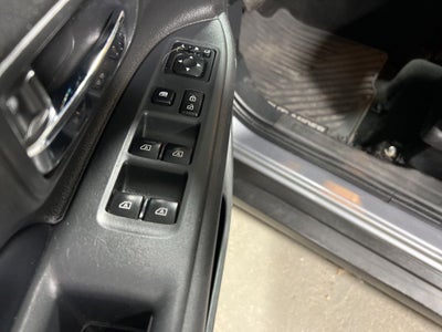 2020 Mitsubishi Outlander SE
