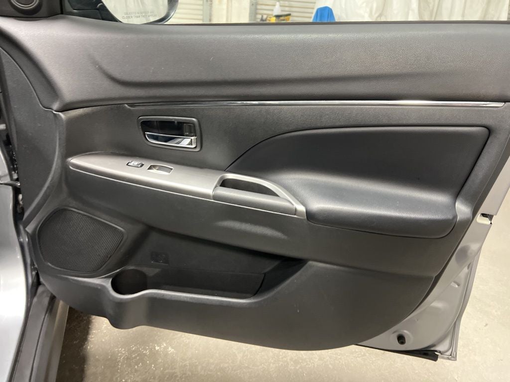 2023 Mitsubishi Outlander Sport 2.0 SE