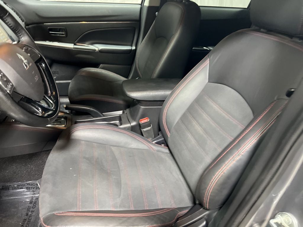 2023 Mitsubishi Outlander Sport 2.0 SE