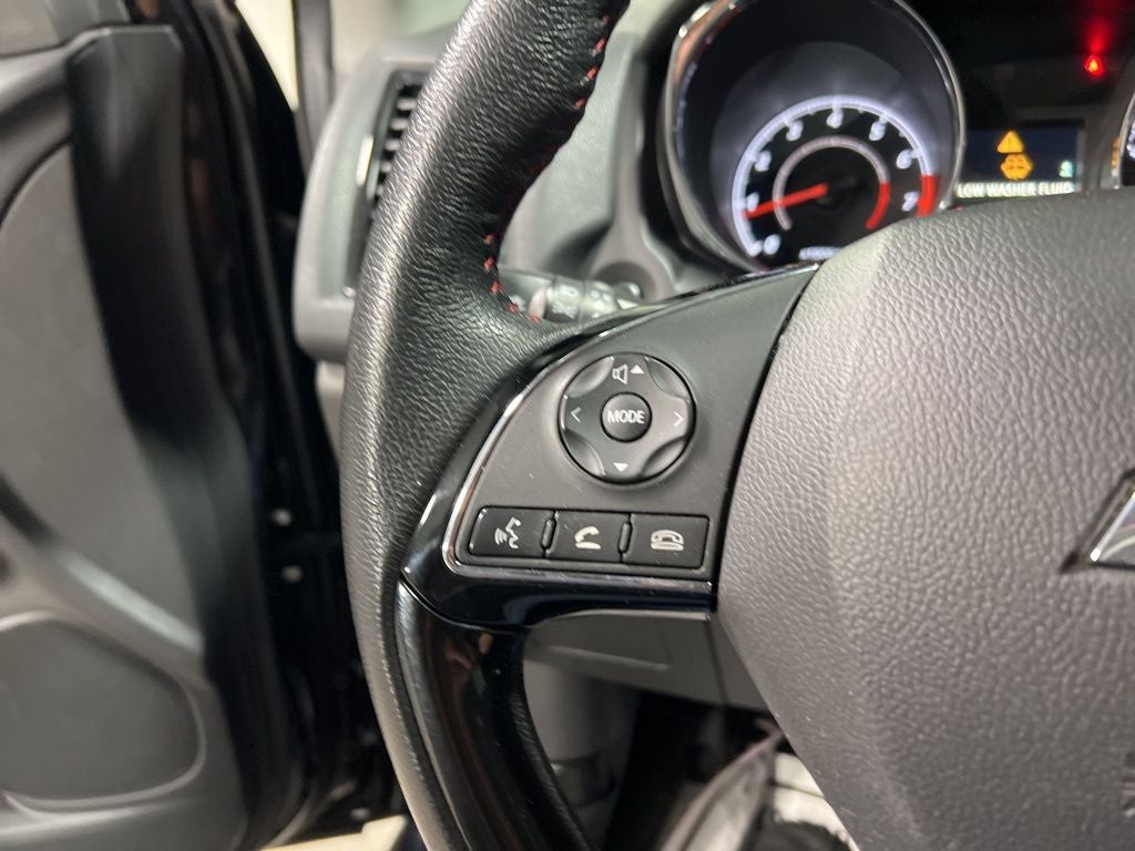 2023 Mitsubishi Outlander Sport 2.0 LE