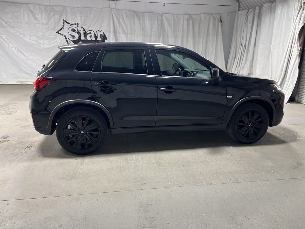 2023 Mitsubishi Outlander Sport 2.0 LE