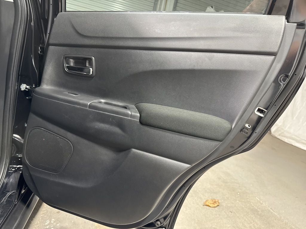 2024 Mitsubishi Outlander Sport Base