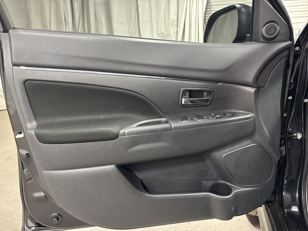 2024 Mitsubishi Outlander Sport Base