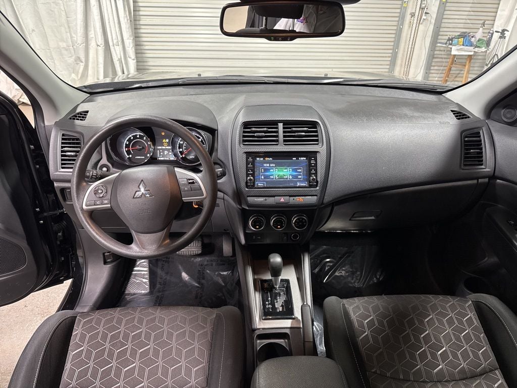 2024 Mitsubishi Outlander Sport Base