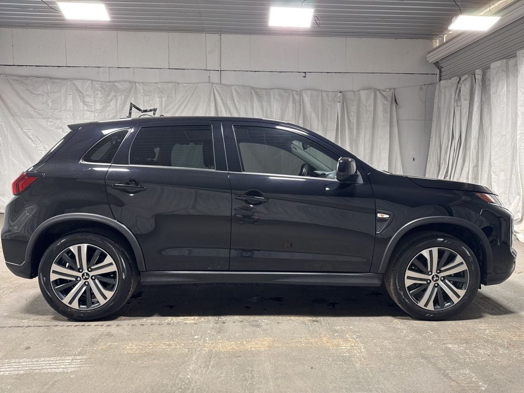 2024 Mitsubishi Outlander Sport Base