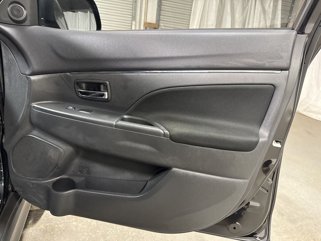 2024 Mitsubishi Outlander Sport Base