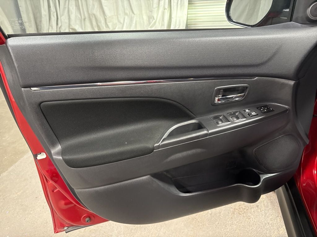 2024 Mitsubishi Outlander Sport 2.0 LE