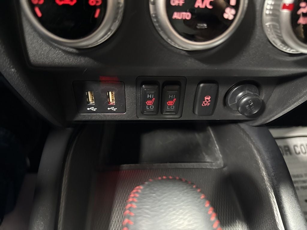 2024 Mitsubishi Outlander Sport 2.0 LE