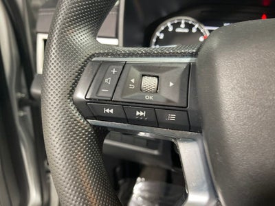 2024 Mitsubishi Outlander ES