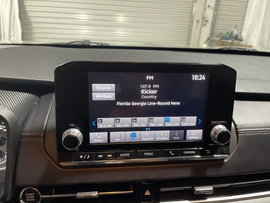 2024 Mitsubishi Outlander ES