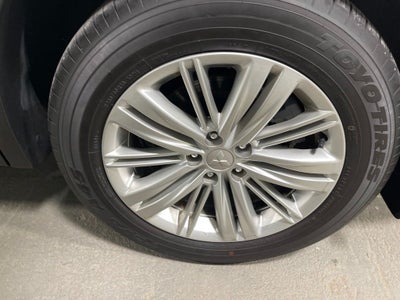 2024 Mitsubishi Outlander ES