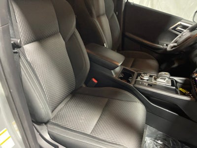 2024 Mitsubishi Outlander ES