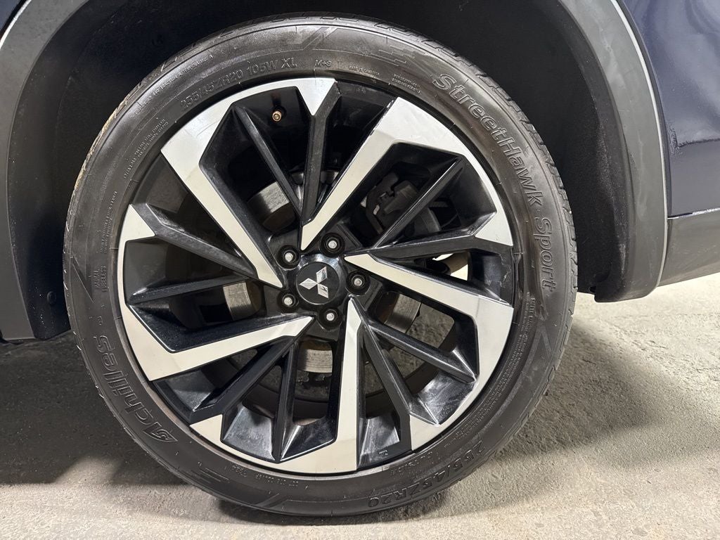 2022 Mitsubishi Outlander SE