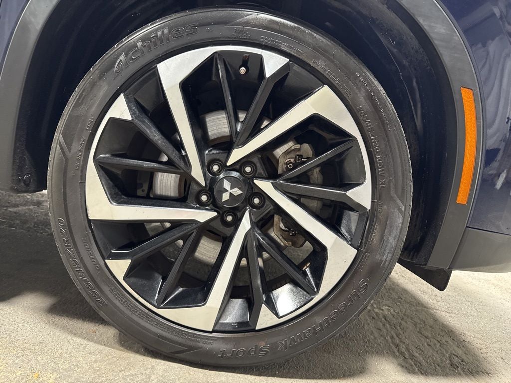 2022 Mitsubishi Outlander SE