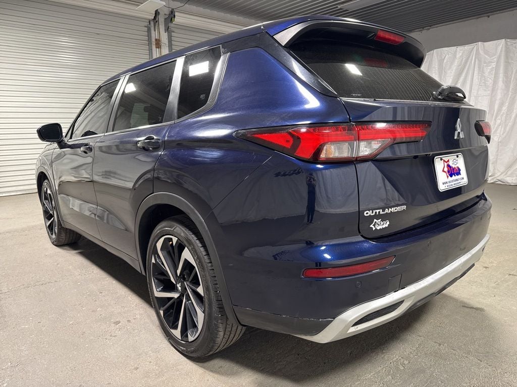 2022 Mitsubishi Outlander SE