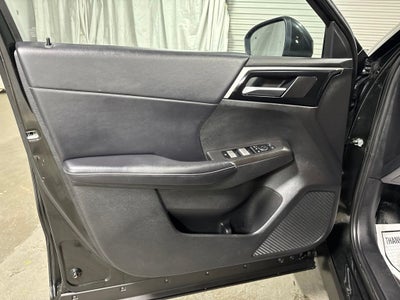 2024 Mitsubishi Outlander SE