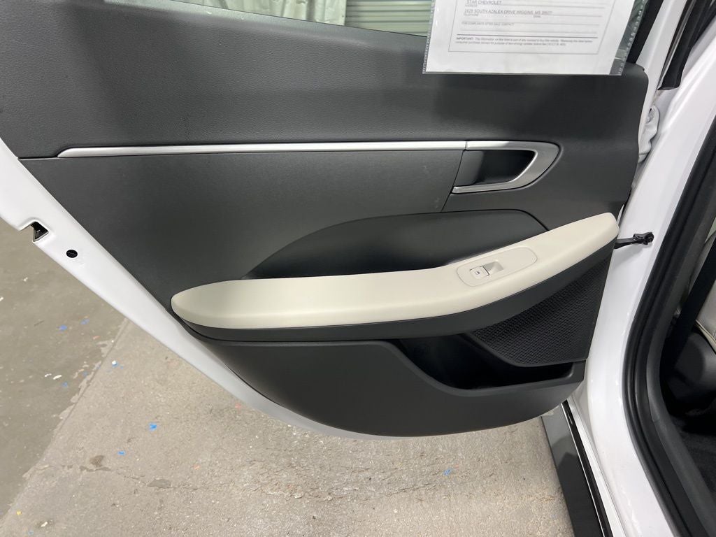 2025 Hyundai Sonata SE