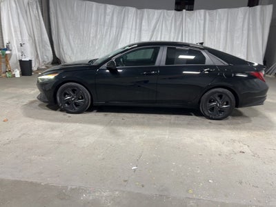 2022 Hyundai Elantra SEL