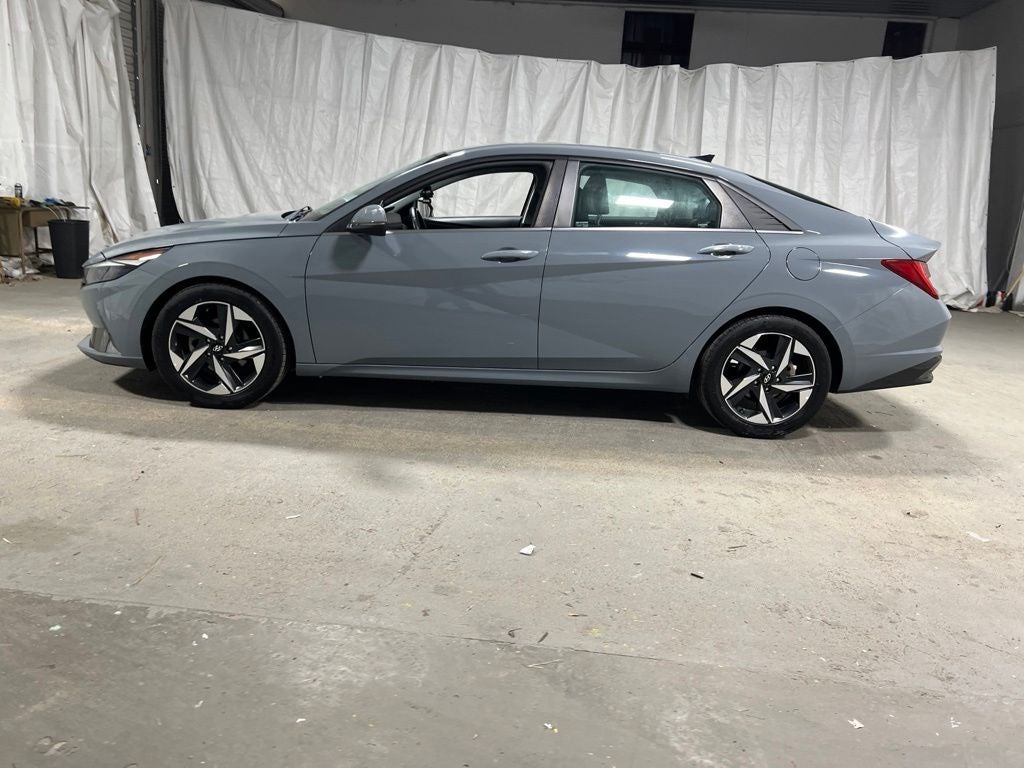 2021 Hyundai Elantra Limited