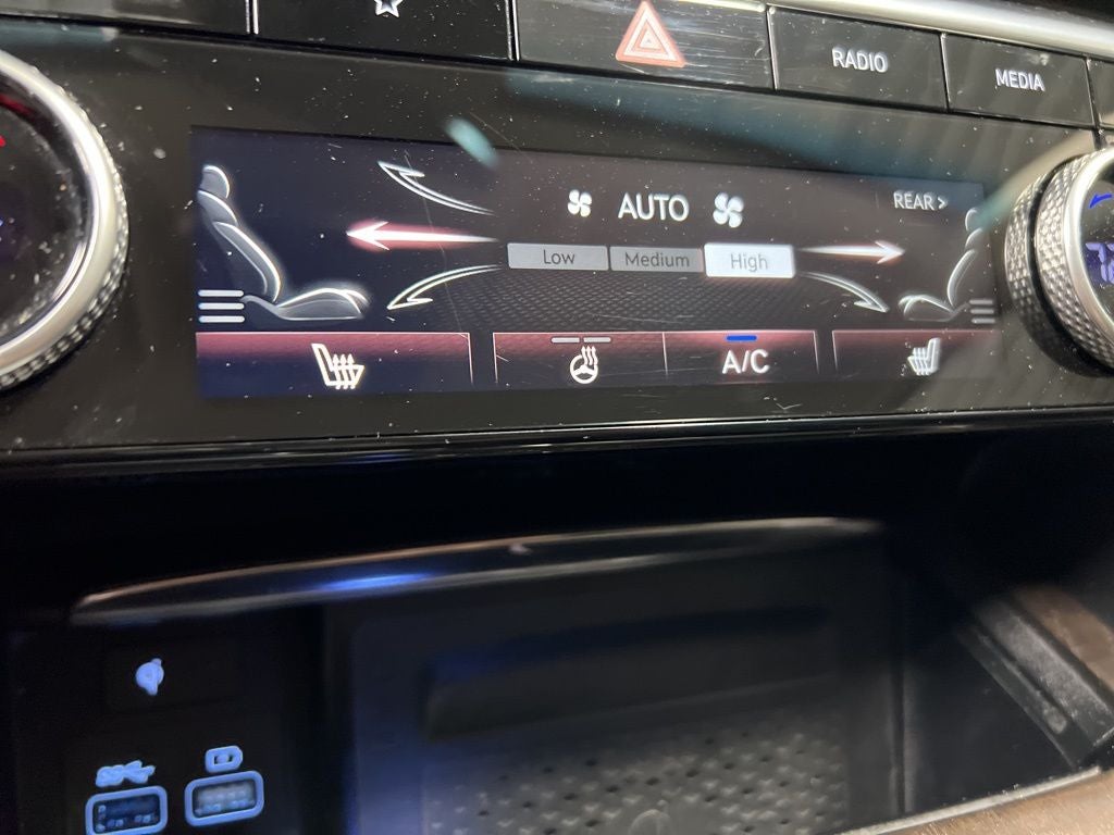 2024 Genesis GV80 2.5T