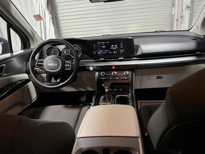 2023 Kia Carnival LX