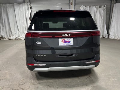 2023 Kia Carnival LX