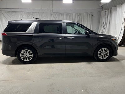 2023 Kia Carnival LX