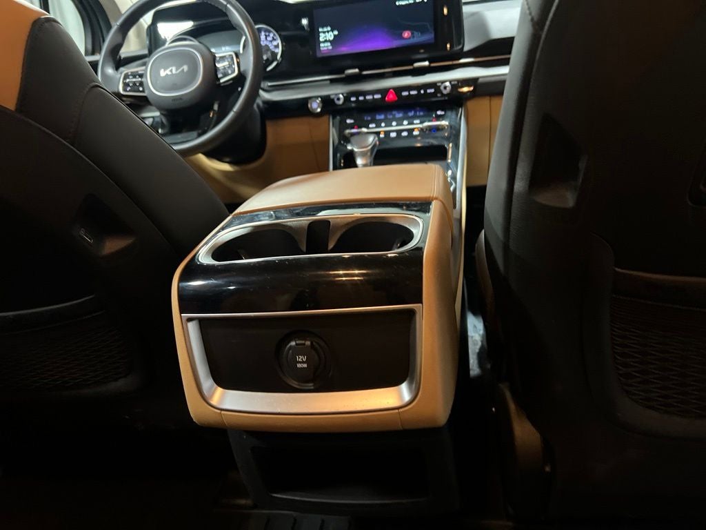 2024 Kia Carnival EX