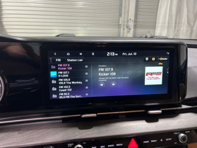 2024 Kia Carnival EX