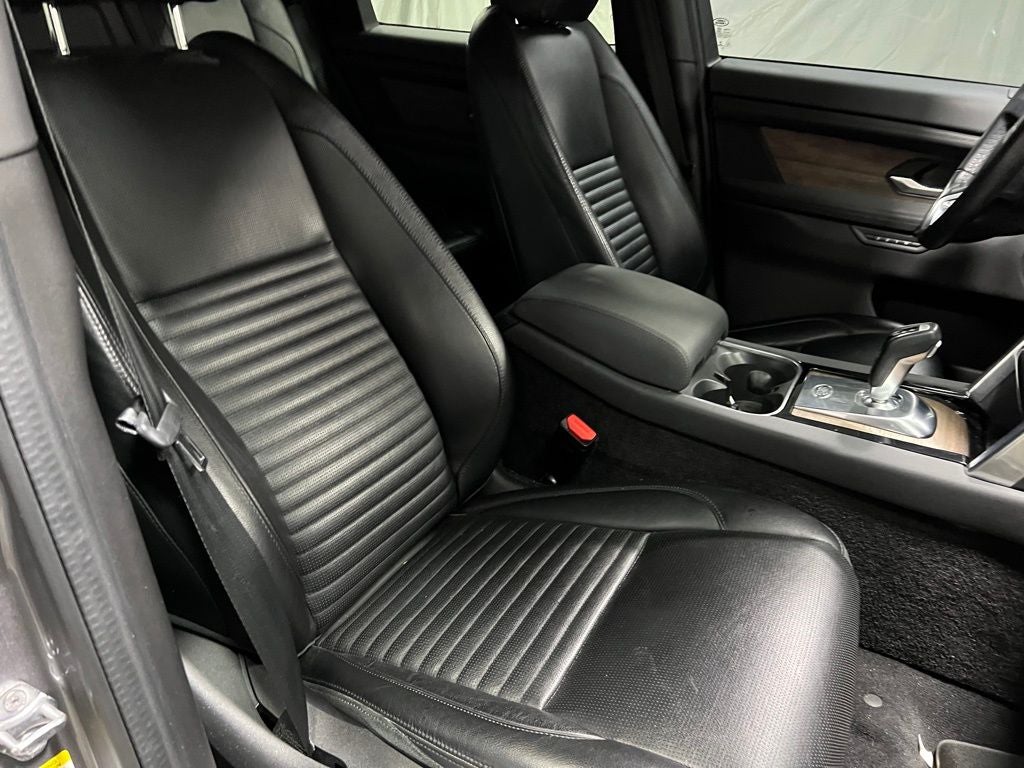 2020 Land Rover Discovery Sport SE