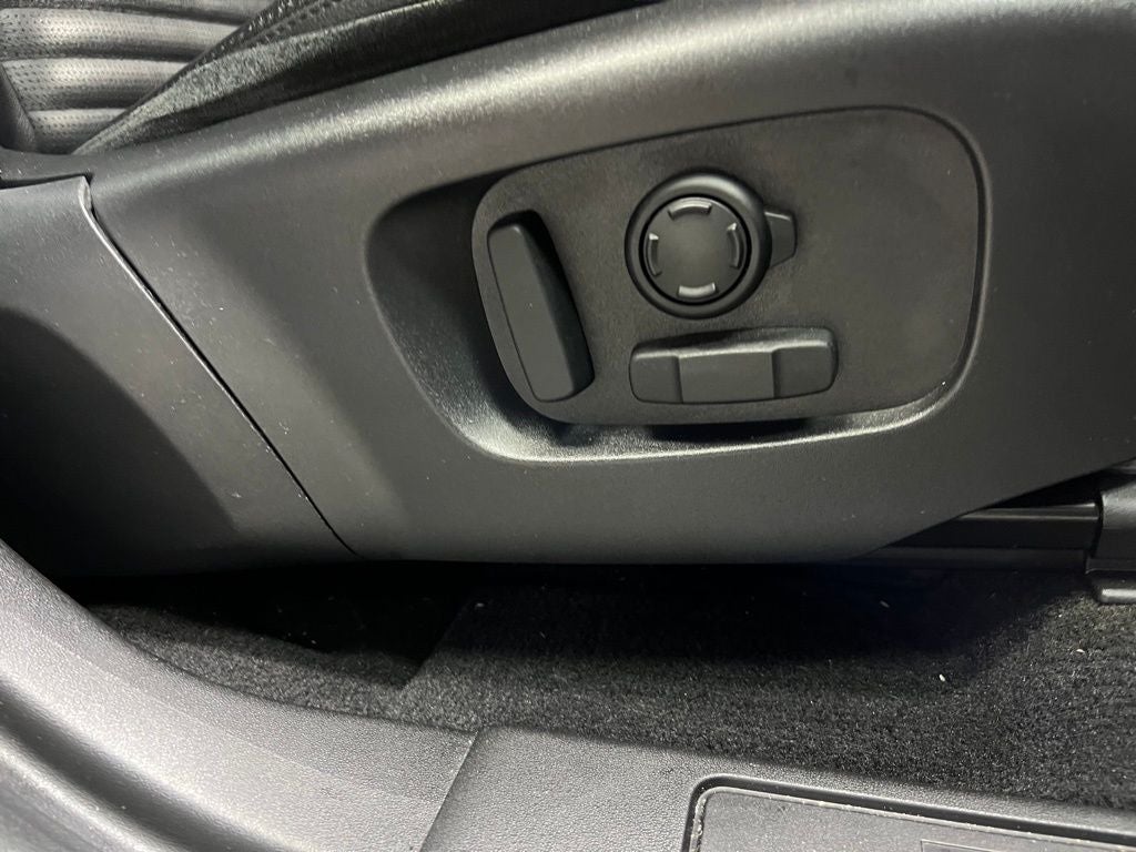 2020 Land Rover Discovery Sport SE