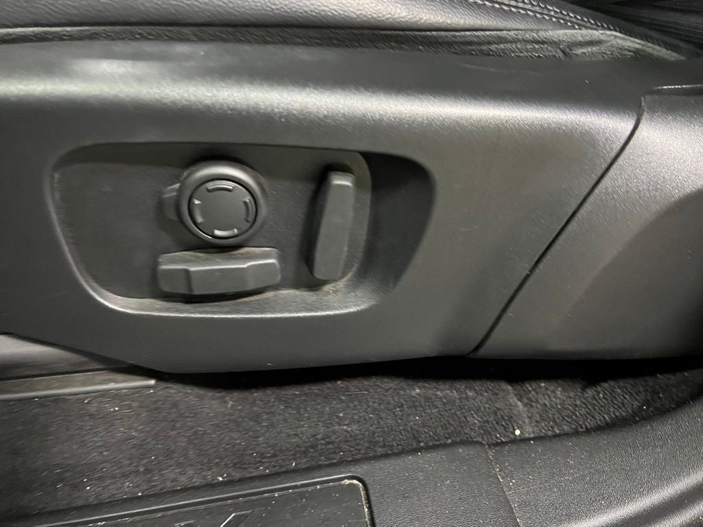 2020 Land Rover Discovery Sport SE