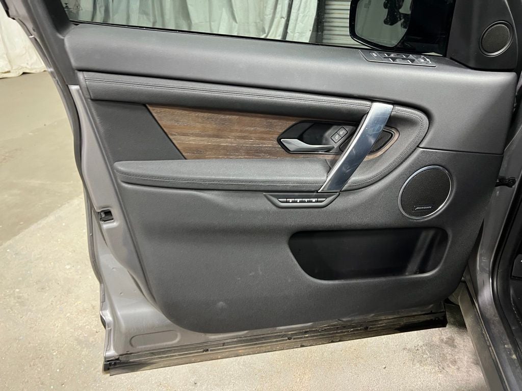 2020 Land Rover Discovery Sport SE