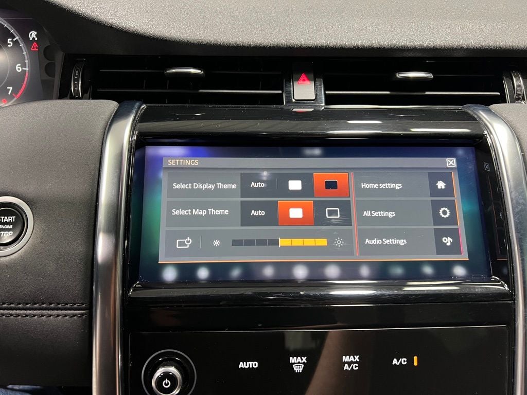 2020 Land Rover Discovery Sport SE